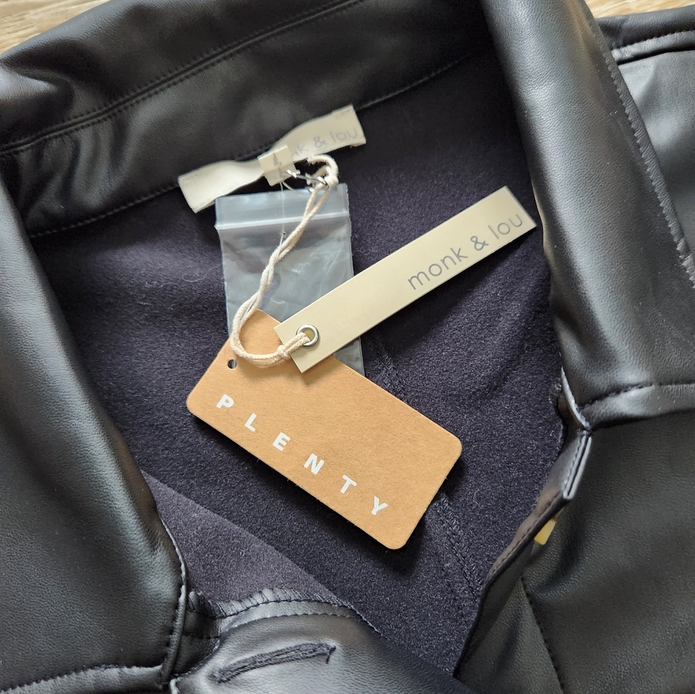 Vegan leather shacket - Picture 3 of 4